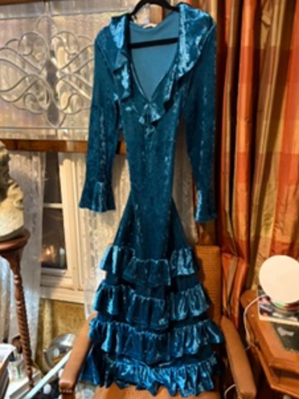 Striking Sapphire Blue Velvet Dress with a Cascading Ruffle Hem (2XL)